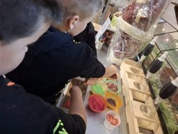 55792196712700026249276838988154293431482202n